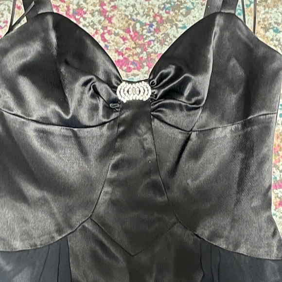 ABS Evening by Allen Swartz Black Chiffon and Satin Feel Vintage Style Dress - Picture 3 of 15